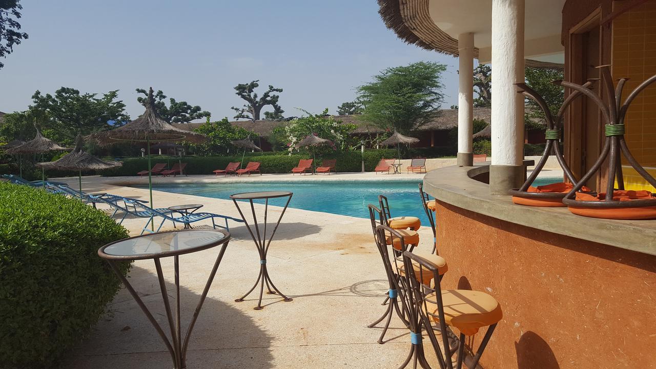 Hotel Baobab Soleil à Sindia Extérieur photo